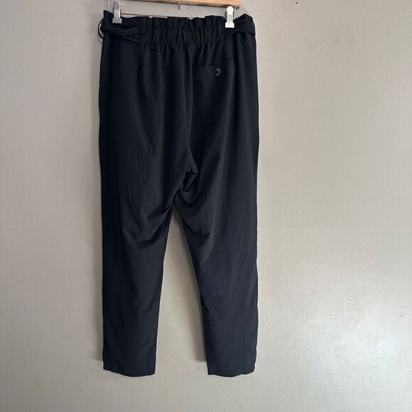 Athleta Skyline Pant Il Paperbag Waist Jogger Lightweight Black Size 10 - Picture 3 of 9